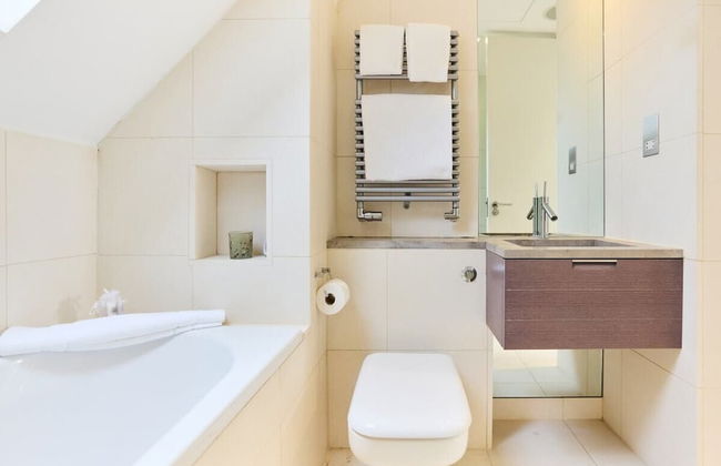 The Hampstead Garden Hideaway - 5bdr Home With Pool and Garden - Foto 40