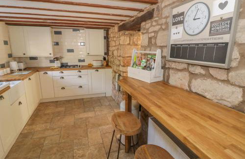 Rainforest Cottage - Photo 14