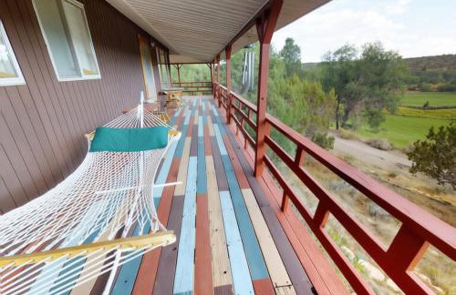 Secluded Cabin w Coffee Mount Abajo and Golf Views - Foto 41