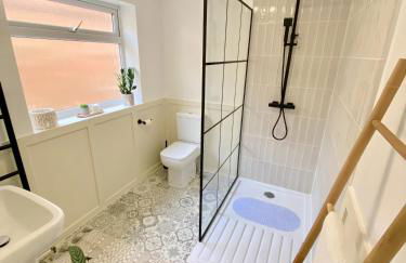 Carlton House - Photo 4