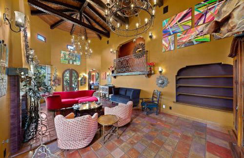 Skyline and Bay Views Spanish Villa Pool and Hot Tub - Foto 14