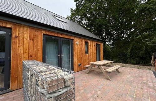 Otters Halt & Mouse Hole - Sleeps 12, Pet Friendly - Photo 25