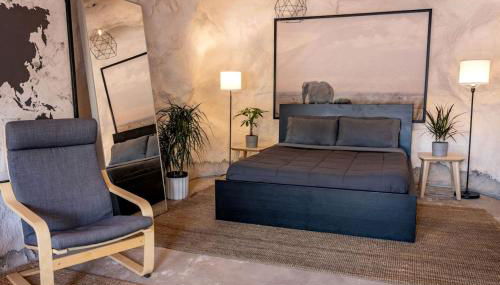 Charming Cave near Incredible Outdoor Activities for an Amazing Adventure in Moab, Utah - Foto 4