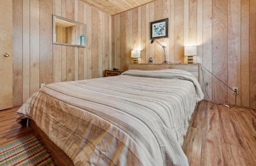 Granny's Love Shack - TRANQUIL RETREAT STEPS AWAY FROM THE NATIONAL FOREST! - Foto 17