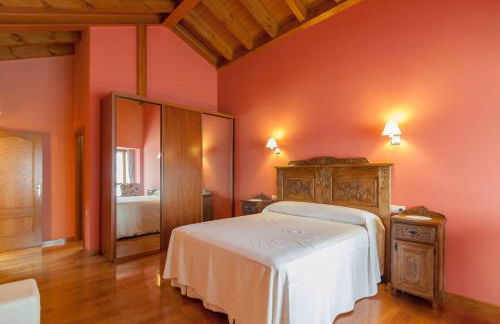 La Casona de la Bisa en Villanueva de Colombres - Foto 11