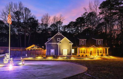 Gather, Play and Unwind! Modern Locust Grove Home - Foto 40