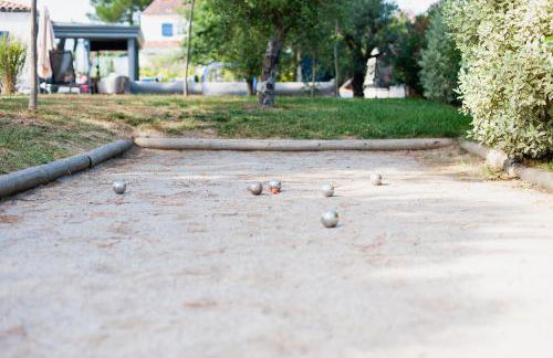 "LA VILLA DES HAUTES MERS" Villa 4 étoiles, 10 personnes, piscine privée chauffée, parc arboré, proche plage et marais - Foto 35