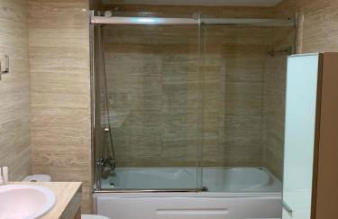 Art and Sciences view luxury apartment - Foto 30