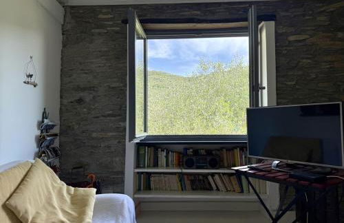 HOST4U - A Beautiful Gardened Maria's House - Foto 2