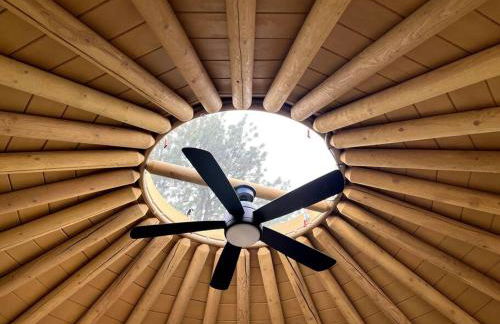 Lodgepole Yurt at Aspen Ridge Cabins - Foto 7