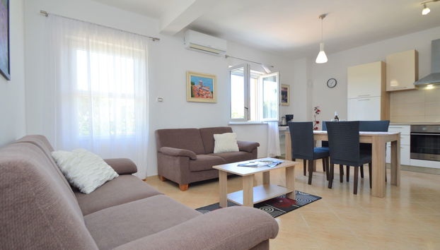 Katenas - Foto 4, Living Room