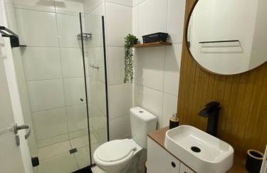 Aconchego e localização, a 10 minutos de CAMINHADA da praia e a 26 minutos de carro do RIR26, com vaga de garagem e 2 banheiros para maior conforto dos nossos hóspedes - Foto 15