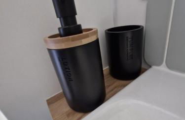 Loft Moderne et Rénové - Idéal Pros & Familles - 1 à 4 pers - Wifi - 5 min de la Gare - Foto 9