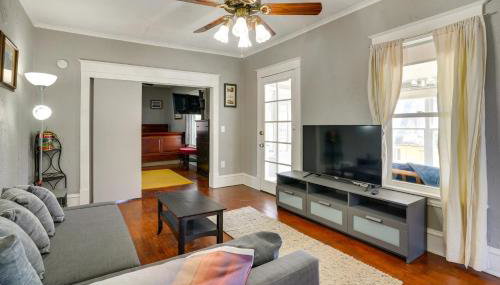 Snowmobile Trail On-Site Lakefront Mound Apt! - Foto 4