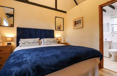 White Hart Stables - Photo 19