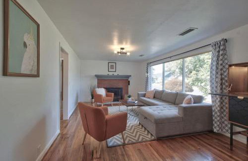 Ambrosia - Mid Century Near 3rd St Pet-friendly - Foto 1