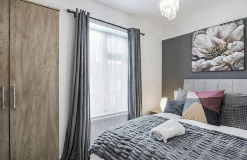 Work, Rest & Explore 4-Bed Flat Near Brixton - Foto 17