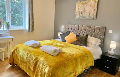 Risinghurst, Oxford, an ENTIRE 2beds, 2bathrooms, free Wi-Fi, Free Parking - Foto 2