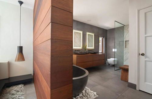 Panoramic Ocean sunset Views with Heated Pool & Spa best location - Foto 17