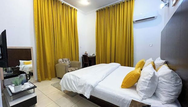 Lilly Grand Luxury Hotel and Apartment - Foto 3, Habitación