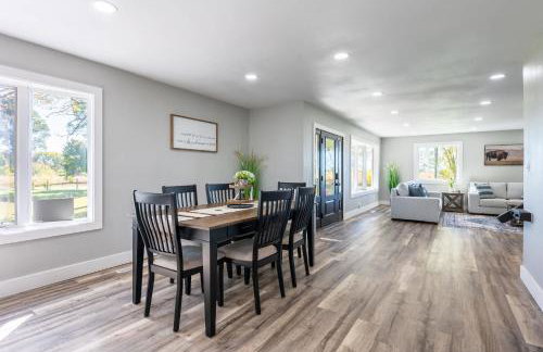 Private 4BR Estate on 11 acres, Game Room, Near Hospitals & Casino - Foto 15