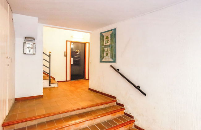 Newly Renovated Beachfront Apartment Ideally Located in Penelope - Foto 29