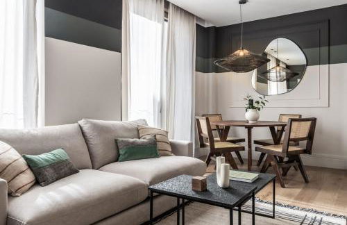 Lusciano - 2 bedrooms, pool and gym in Almagro - Photo 17