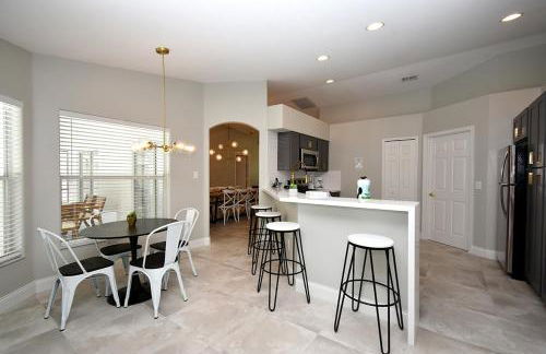 Greater Groves - 5 Bedrooms House w/pool-5202GG Home by RedAwning - Foto 36