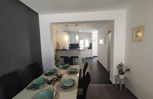 "Apartments Petra With Swimming Pool" - Foto 39