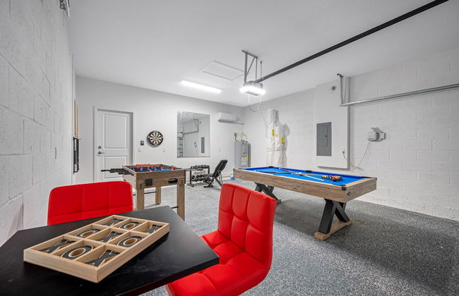 Luxury Modern Villa w/ Pool, Jacuzzi & Amenities! - Foto 63