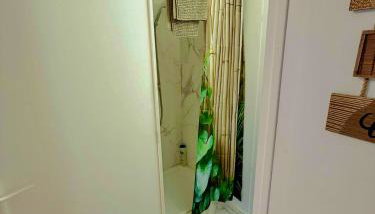 Studio Coconia RDC - Proche Centre & Gare - WiFi - Foto 4, Shower