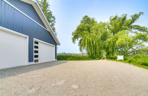 Dock and Panoramic Bay Views Oconto Retreat! - Foto 35