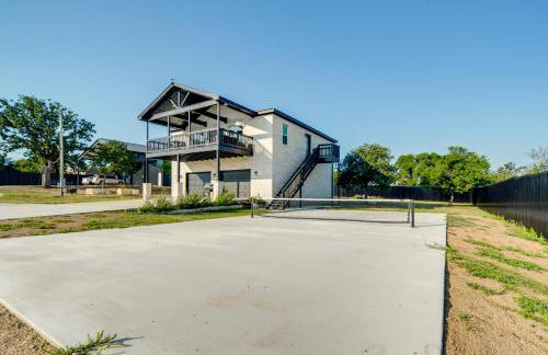 Walk to Water: Game Room at Buchanan Dam Home! - Foto 36