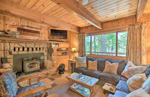 Comfortable Mi-Wuk Village Cabin Hike and Ski! - Foto 2