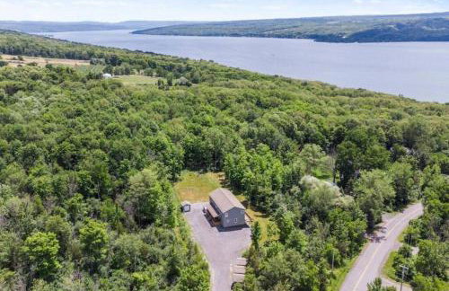 Hot Tub! LRG Home! Sleeps 16!Near Ithaca! Dogs OK - Foto 12