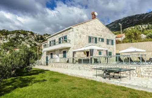 Villa Pave - Six-bedroom Villa With Terrace and Swimming Pool - Foto 13