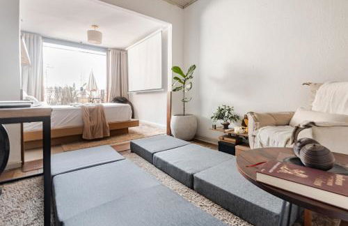 Refúgio em São Paulo, Terraço com Vista e Localização Perfeita - Foto 26