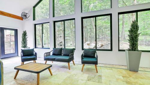 Luxury Villa with Year Round Heated Pool, Sauna, Spa & Fire Pit - Newly Redone - Foto 3