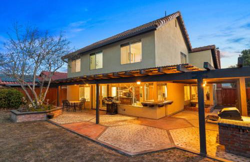 Mira Mesa Family Retreat 4BR with Balcony and Firepit - Photo 1