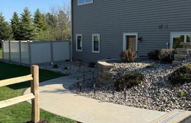 Pet Friendly Fully Furnished 1-Bedroom Oasis - Foto 24