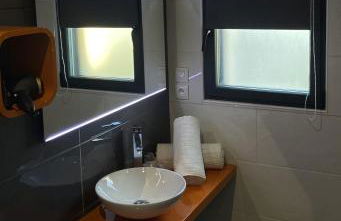 EMLAVIE - Maison familiale OU Loft SPA - à 3km Futuroscope - Foto 39