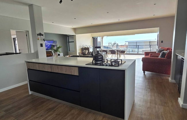 Seaside Retreat in Langebaan With Hot Tub and BBQ - Foto 30