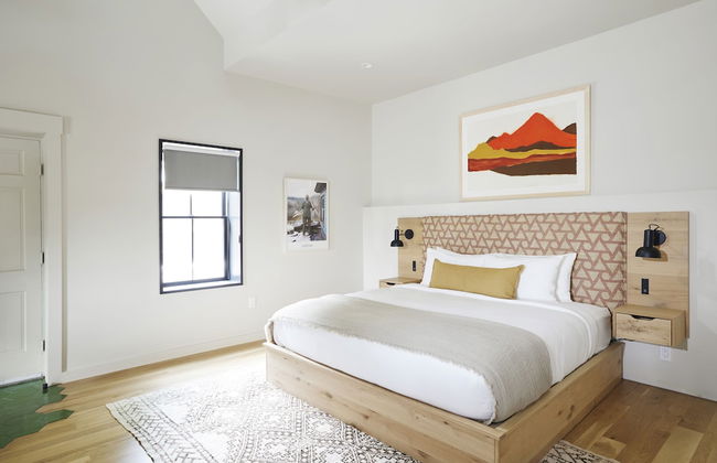 Hudson River Way by Woodstock Way Hotel - Photo 21