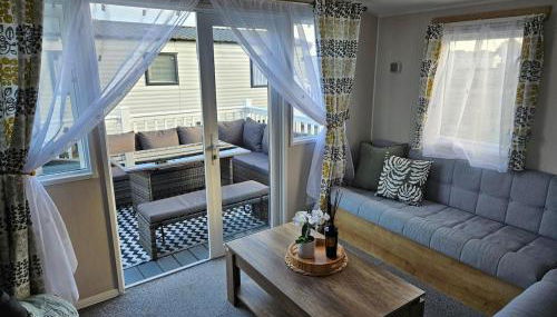 Modern Caravan - Park Dean-Camber Sands - sleeps 6- ENTERTAINMENT PASSES NOT INCLUDED - Foto 4