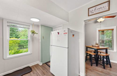 Walkable Neighborhood of Kamm's Corners - Foto 23