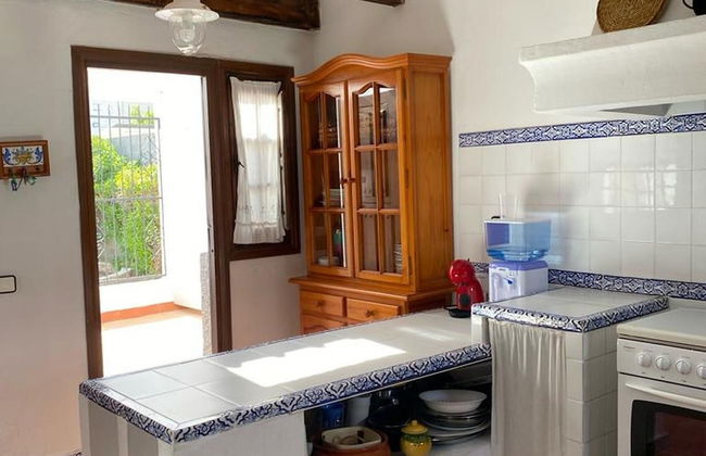 Spacious Holiday Home With Private Garden - Foto 14