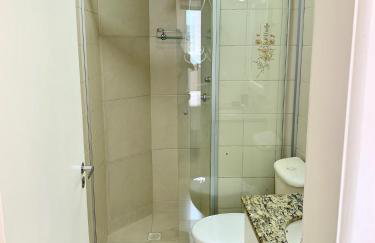 205- Apartamento 1 quarto suite, Encantador, amplo e decorado, mobiliario moderno, cozinha completa com utensílios , Excelente vista da cidade e localização privelegiada no bairro Bigorrilho , - Photo 31