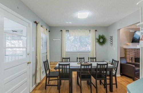 Enchanting historic townhouse by CozySuites - Foto 25