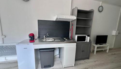 001 T2 Immeuble Persévérance - Foto 5, minibar