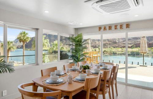 New Luxe Riverfront Home, Launch & Dock, Gamerooms - Foto 37